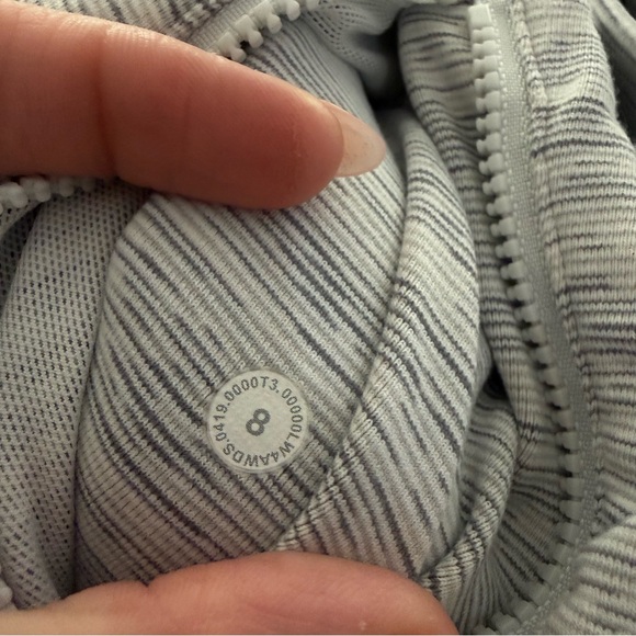 Lululemon Define Jacket Size 8 - Picture 4 of 13